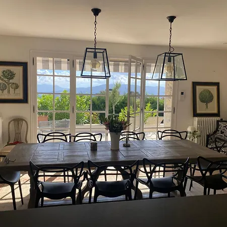 빌라 La Pastourelle *